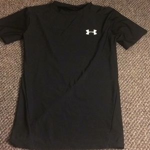 Under armor spandex shirt